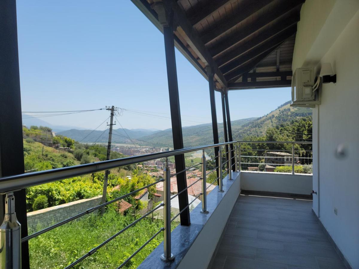 G&K Garden Hotel Berat Exterior foto